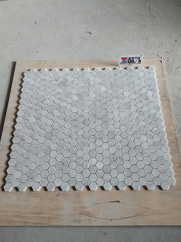 White Carrara Mosaic Tile Marble, How To Clean Marble Mosaic Tile