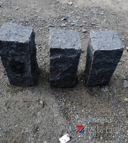 Orginal g684 Black Basalt Natural Split Cube Stone