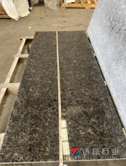 Indian Tan Brown Granite Tiles With Black Color Cheaper Prices